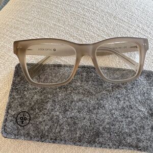 Look Optic Progressive Reading Glasses +1 cosmo